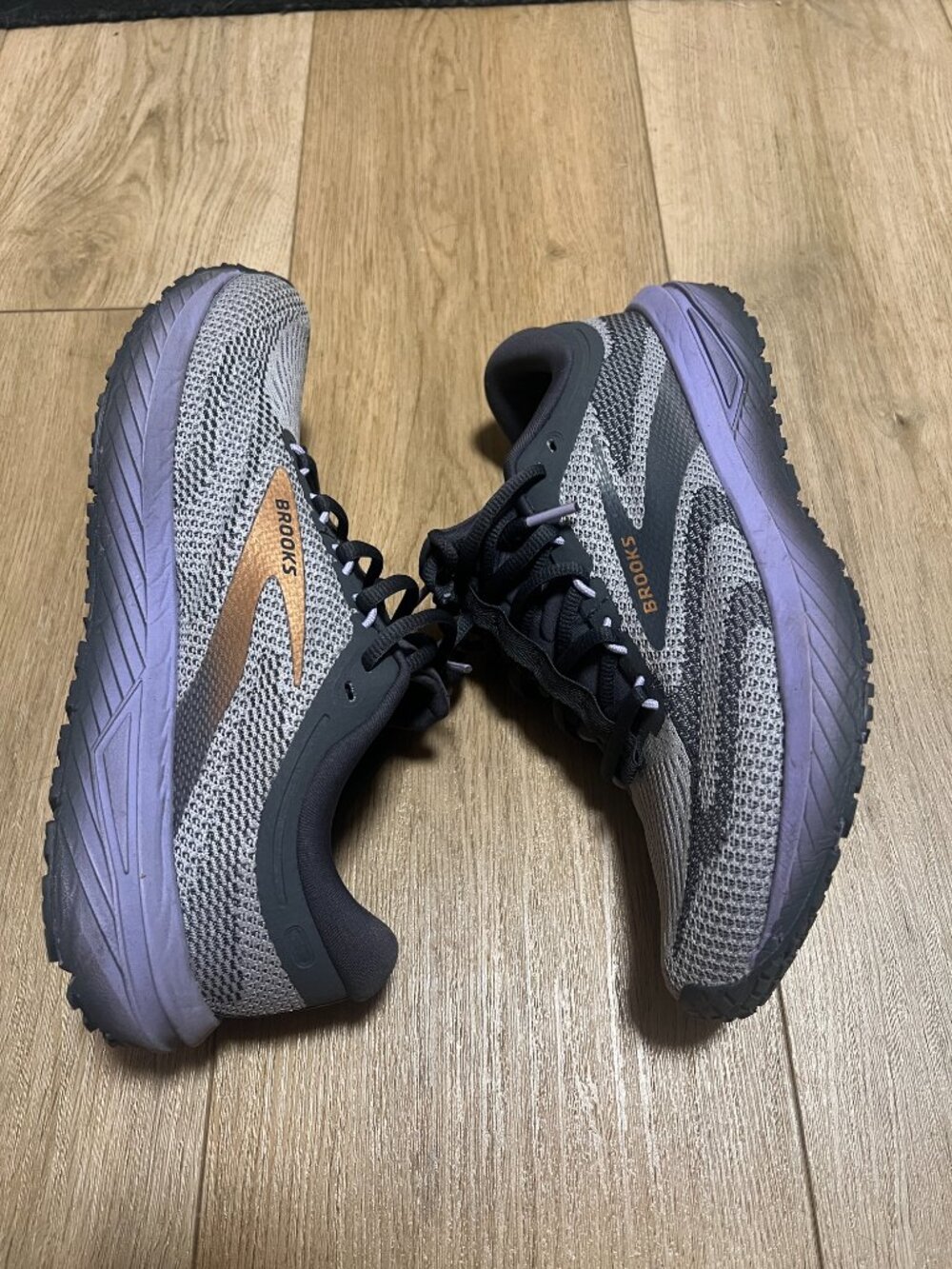 Brooks Revel 7
